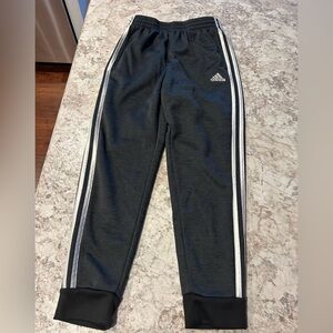 Adidas Youth Fleece Jogger Sweatpants 3 Stripes Gray Medium 10/12